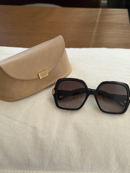 Chloe Accessories - Chloe Black Oversized Square Sunglasses with Tan Case